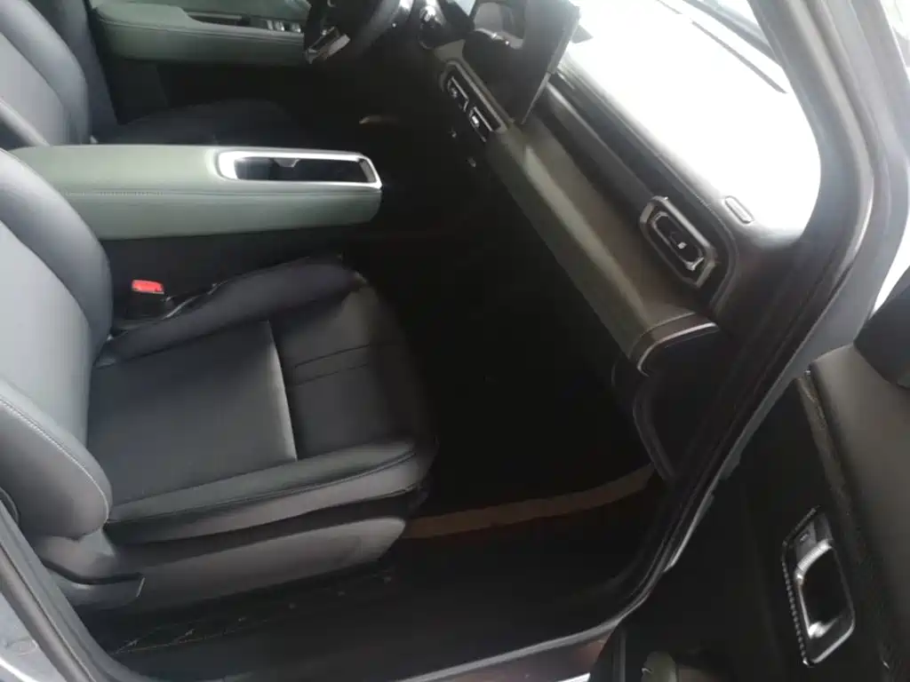 Baojun Yueye Plus — миниатюра 25