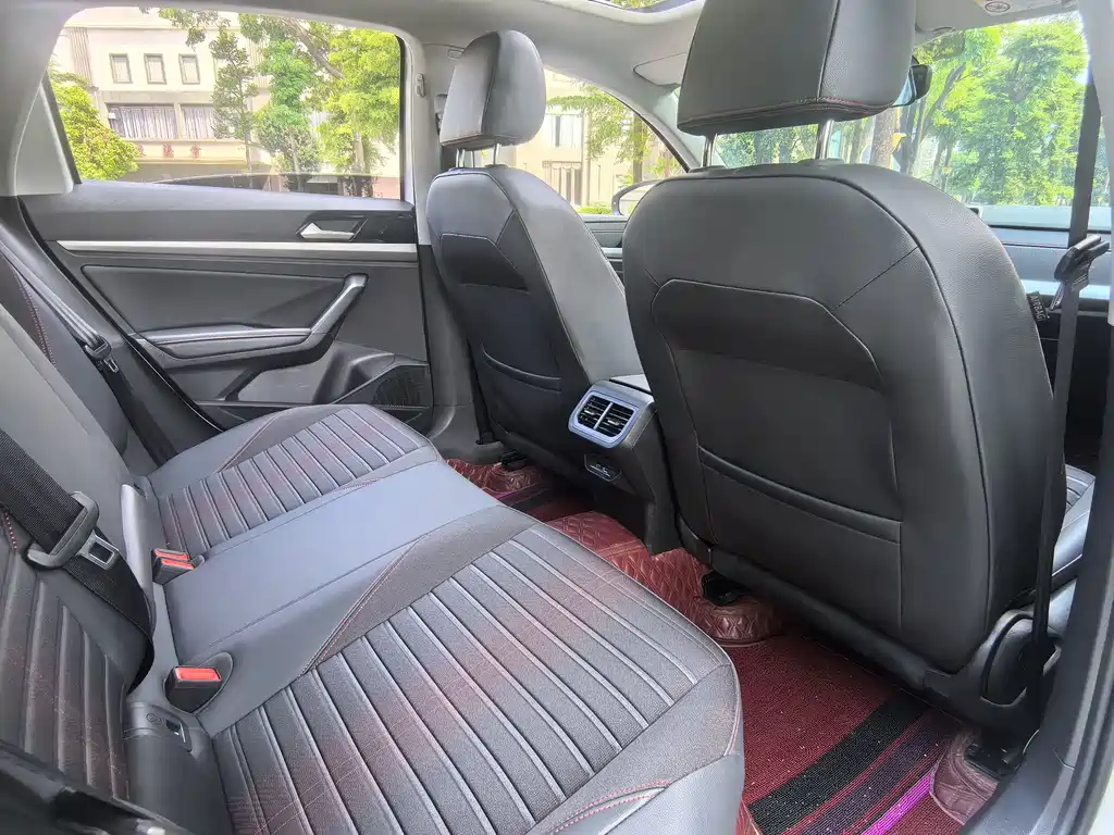 Volkswagen Lavida — миниатюра 11