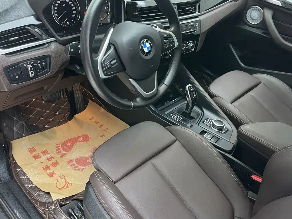 BMW X1 — миниатюра 15