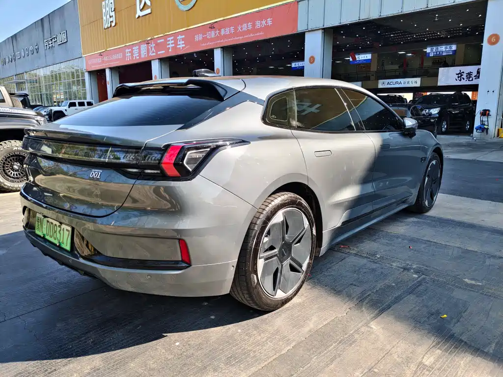 ZEEKR EXTREME KRYPTON 001