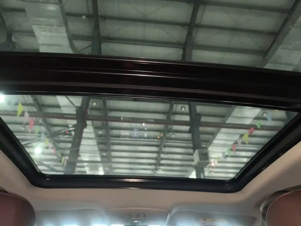 Buick Envision Plus — миниатюра 18