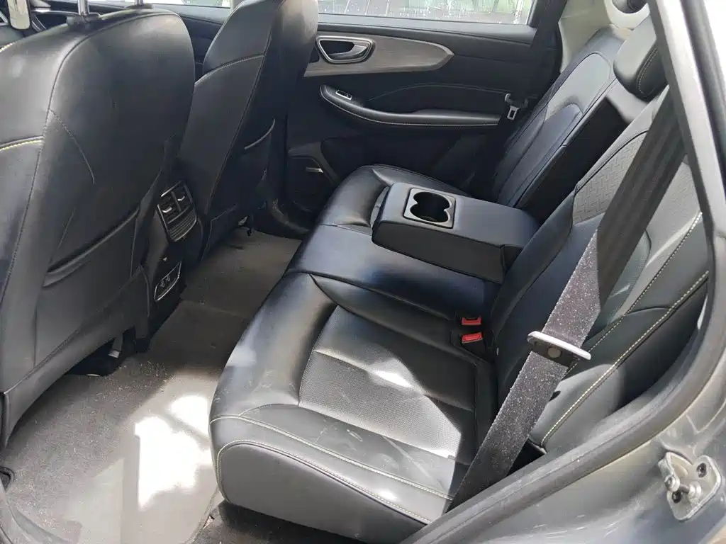 Roewe RX5 — миниатюра 15