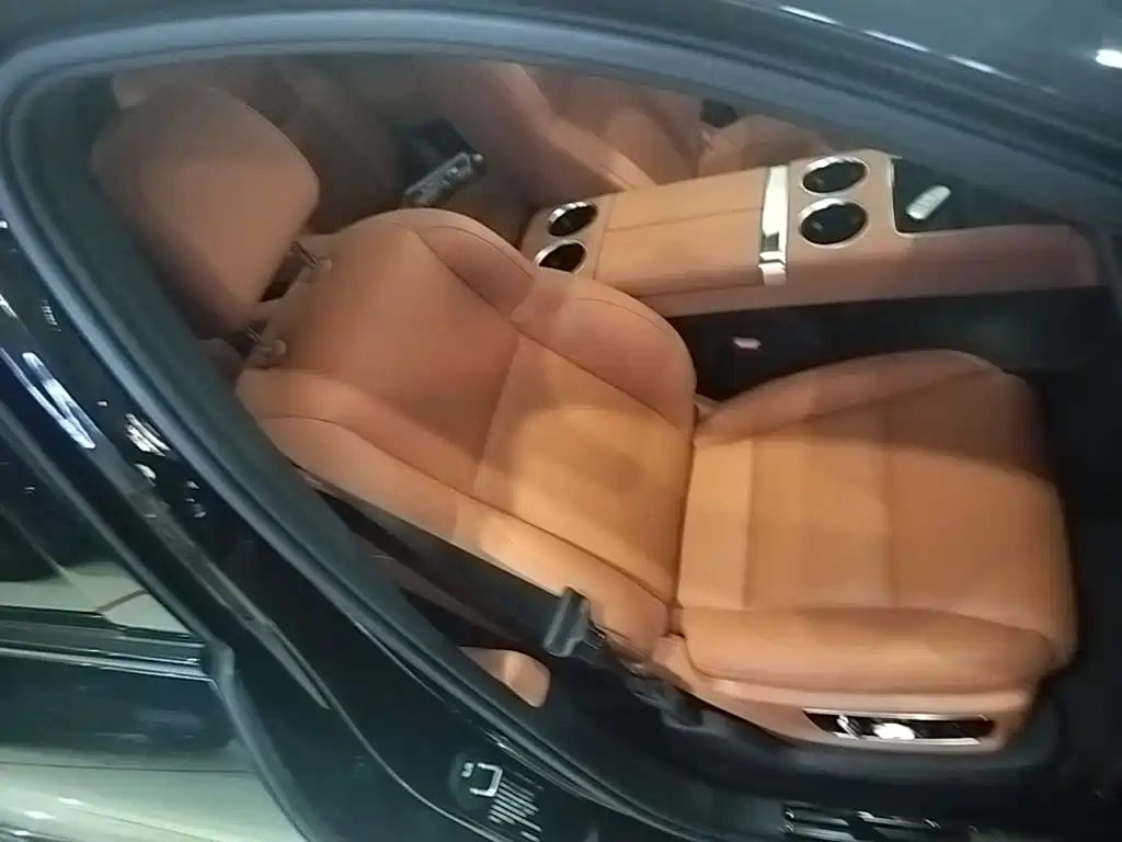 Li Auto Li L8 — миниатюра 25