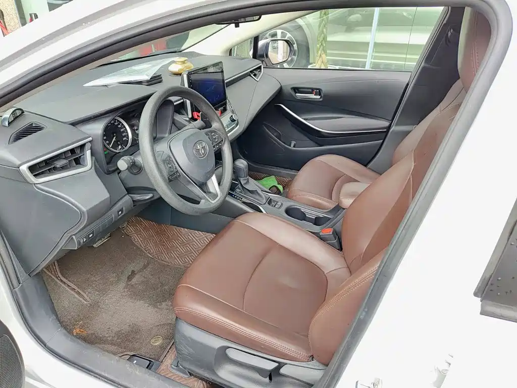 Toyota Corolla — миниатюра 7