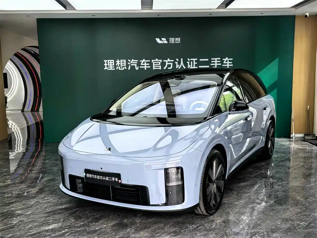 Li Auto 理想i8 2025