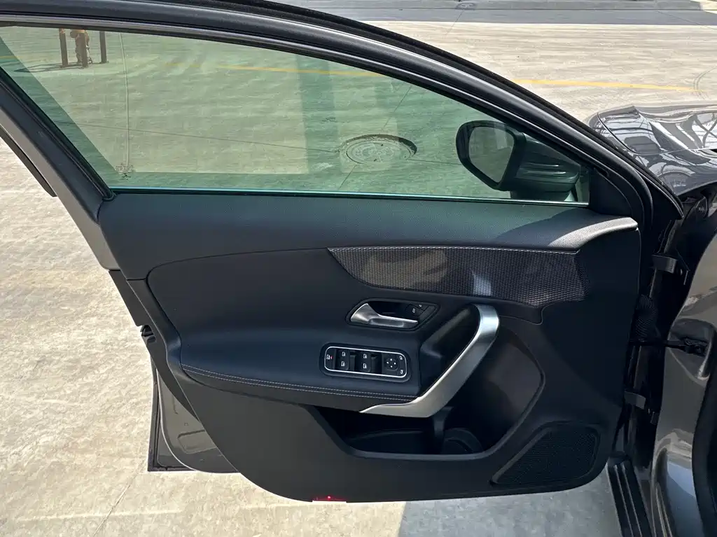 Mercedes-Benz A-Class A 2022 A 200