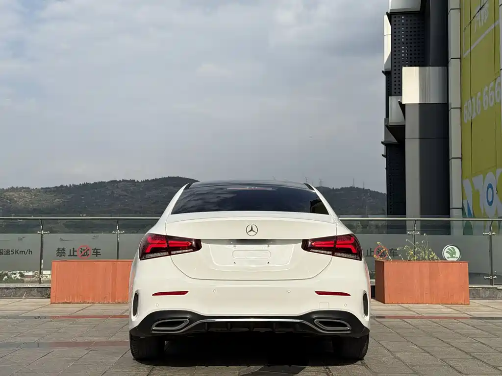 MERCEDES-BENZ A CLASS