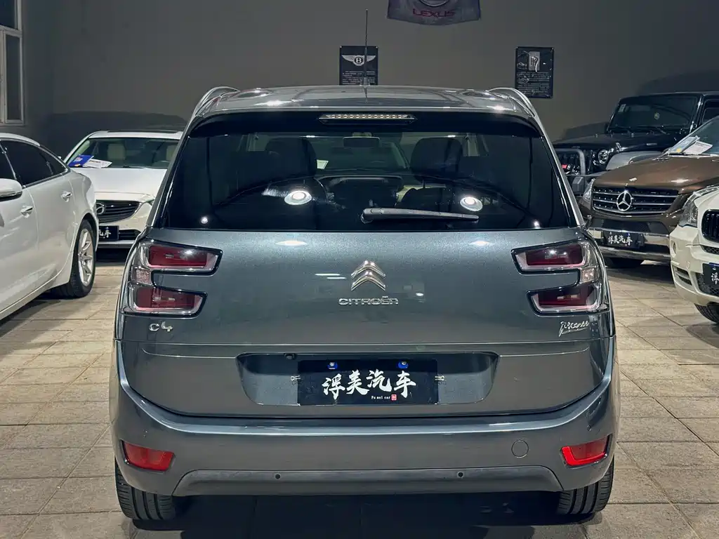 Citroen C4 Picasso — миниатюра 4