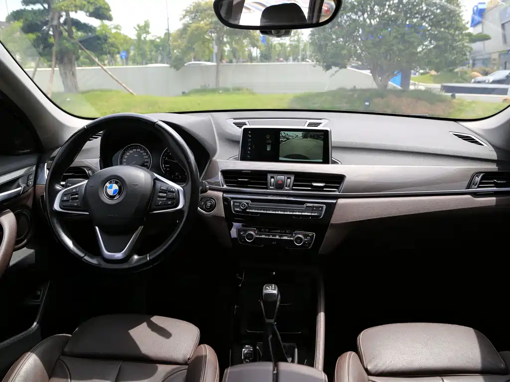 BMW X1 — миниатюра 4