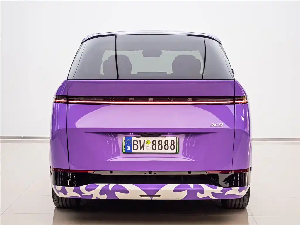 XIAOPENG X9