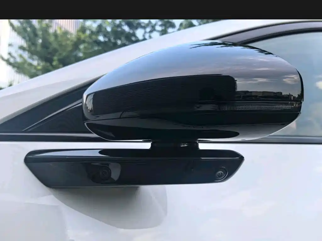 XPeng MONA M03 — миниатюра 15