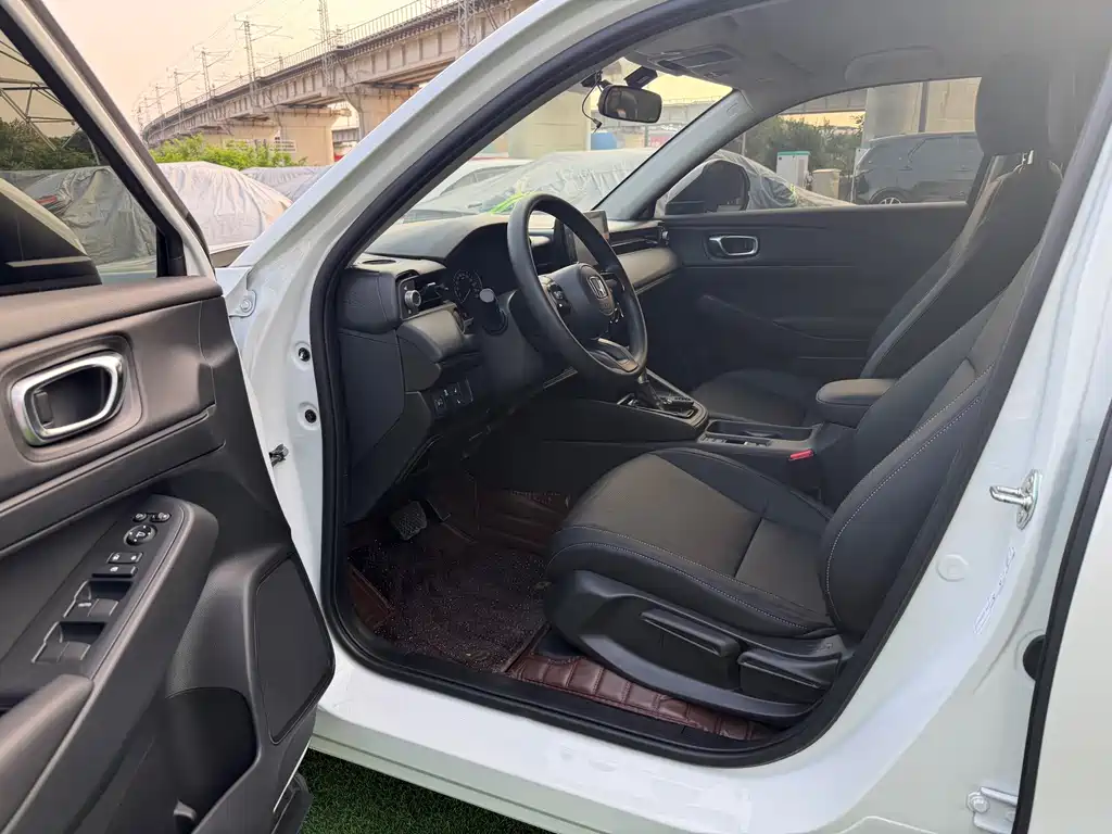 Honda Vezel — миниатюра 8