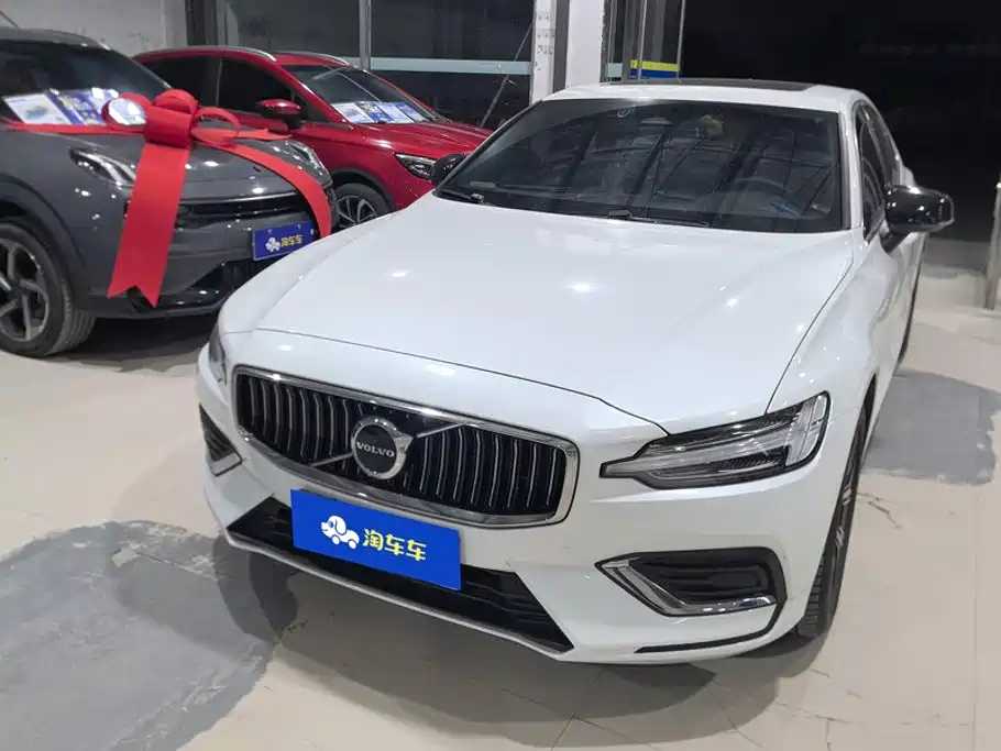 Volvo S60 — миниатюра 2