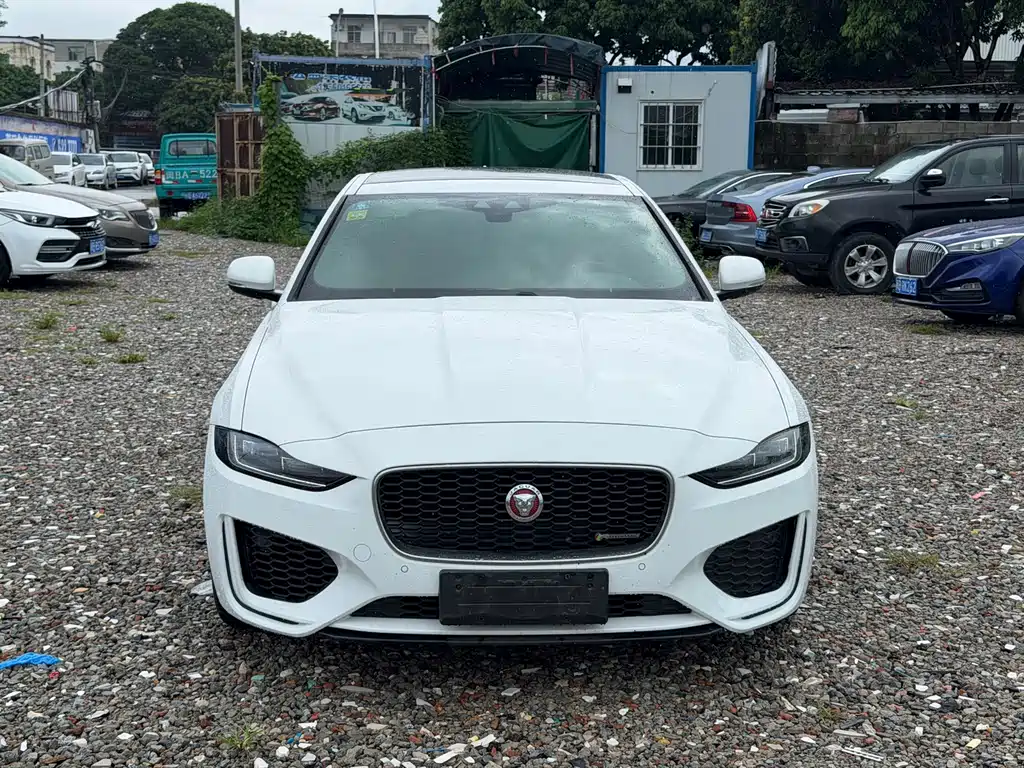 Jaguar XEL — миниатюра 2