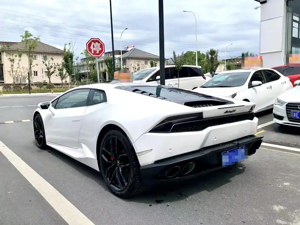 Lamborghini Huracán — миниатюра 7