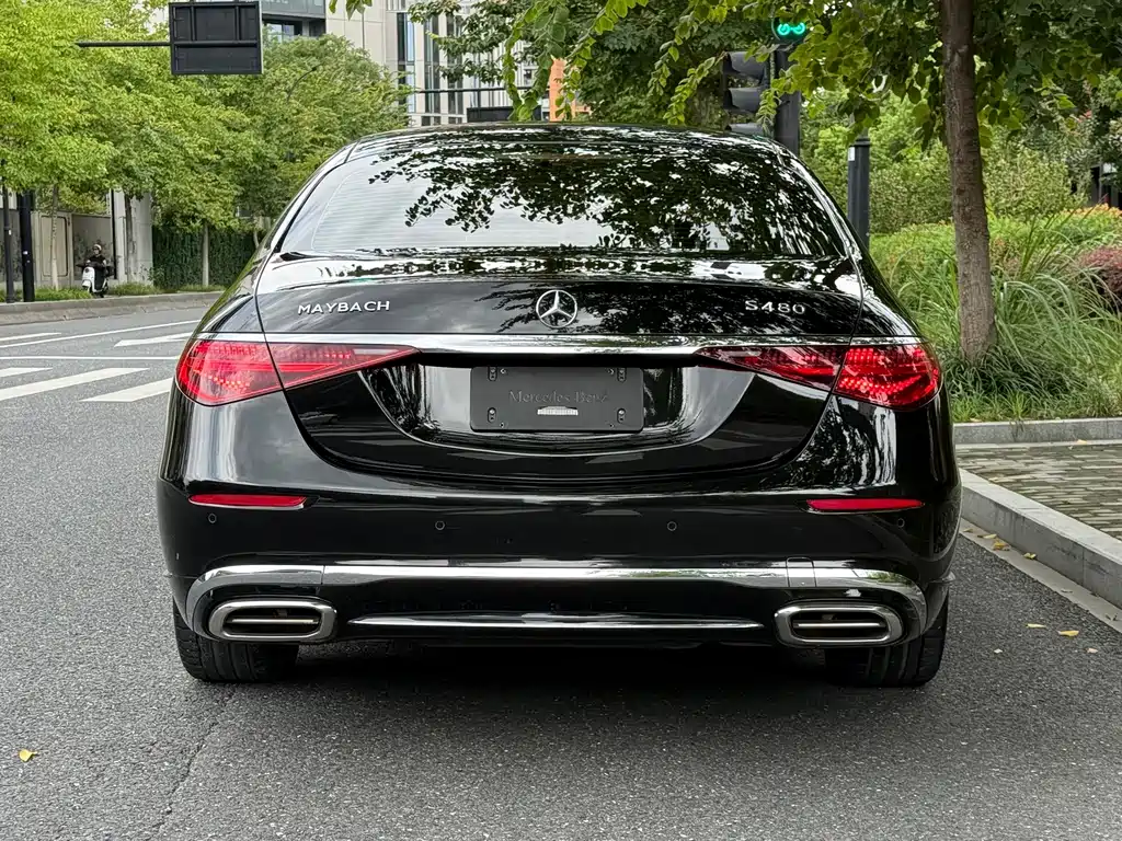 Mercedes-Benz S-Class — миниатюра 9