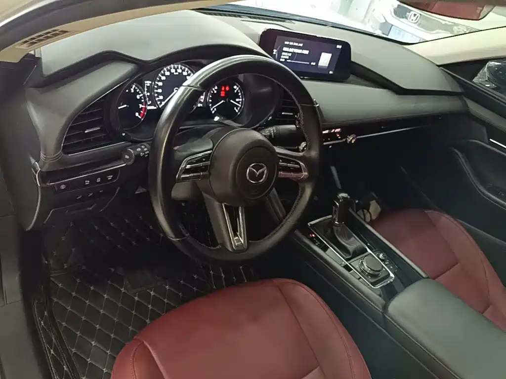 Mazda 3 Axela — миниатюра 10