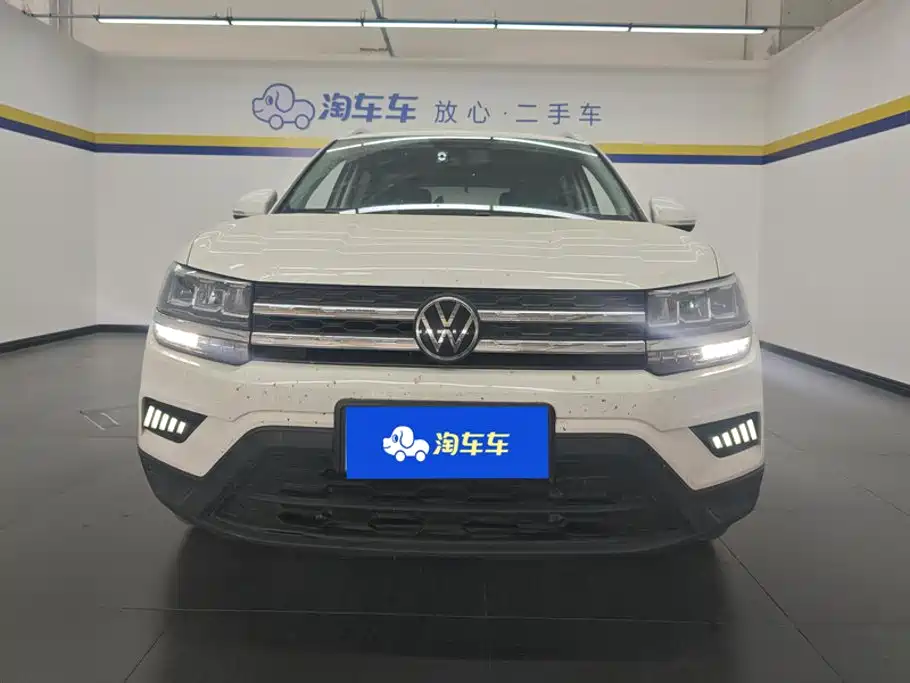 Volkswagen Tharu — миниатюра 2