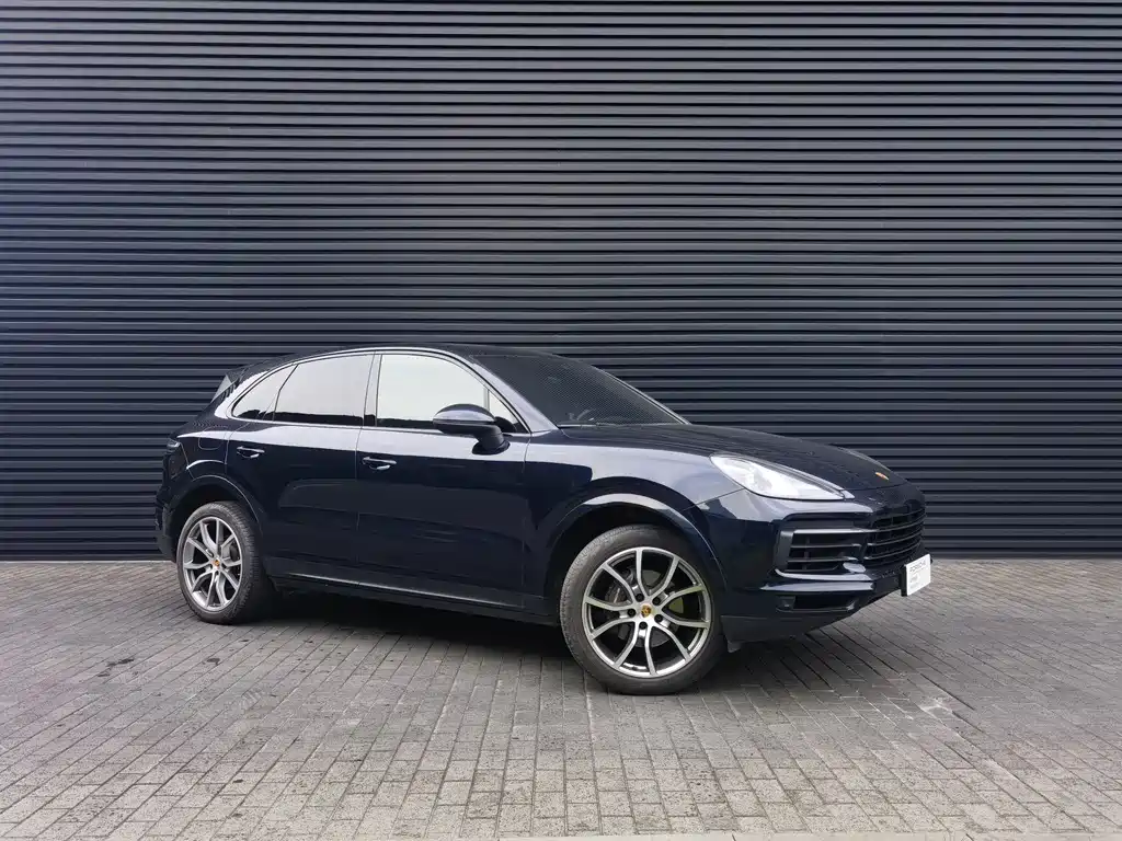 Porsche Cayenne 2022
