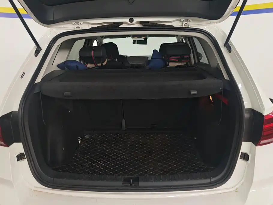 Volkswagen Tharu — миниатюра 4