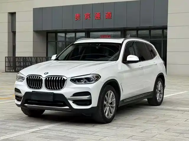 BMW  X3
