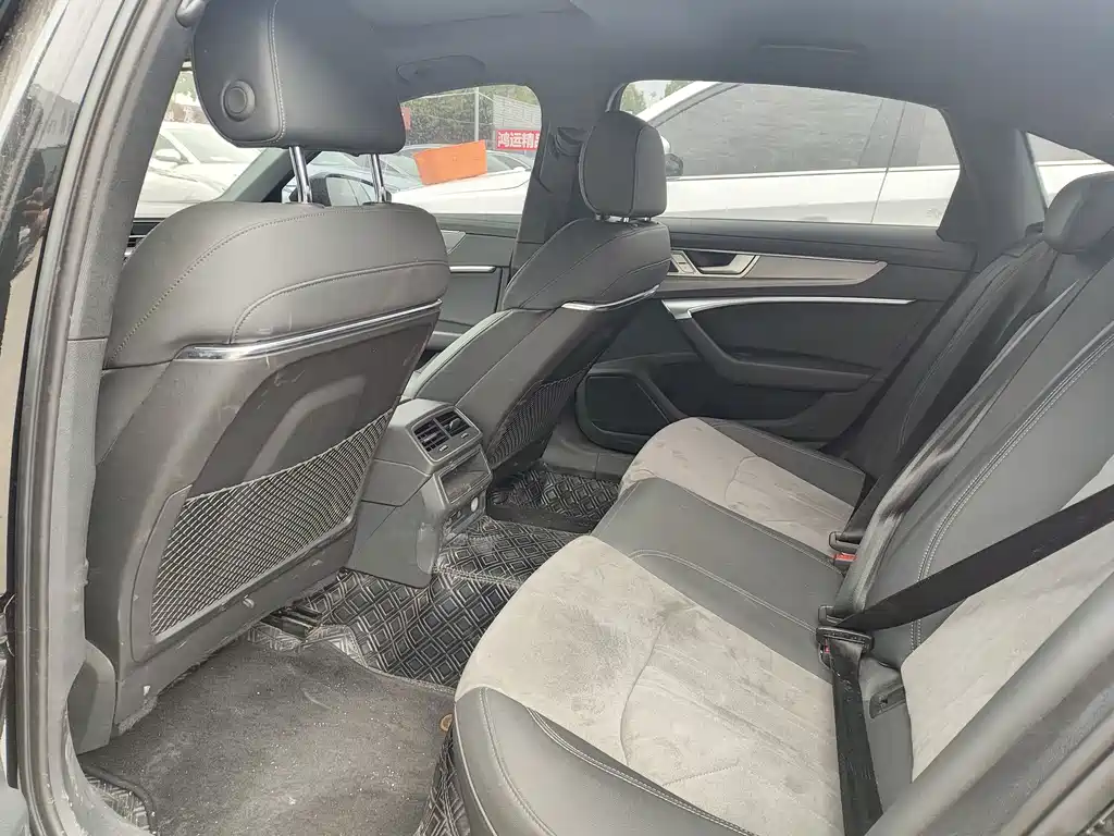 Audi A6L — миниатюра 9