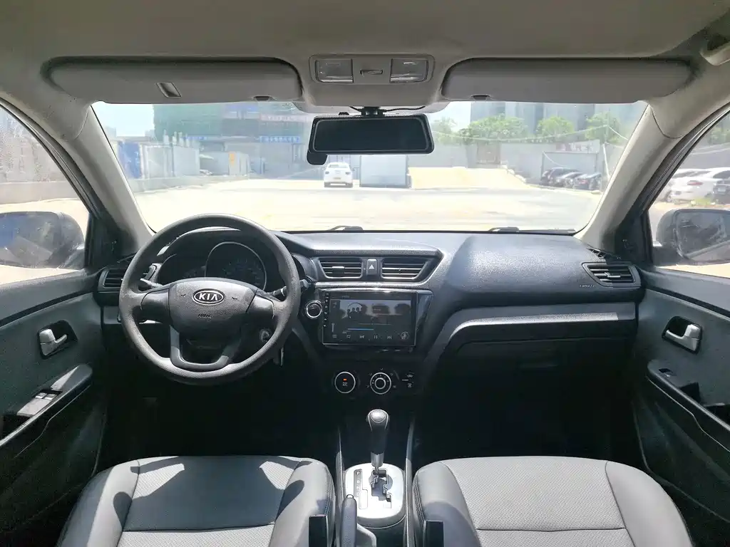 Kia K2 — миниатюра 5