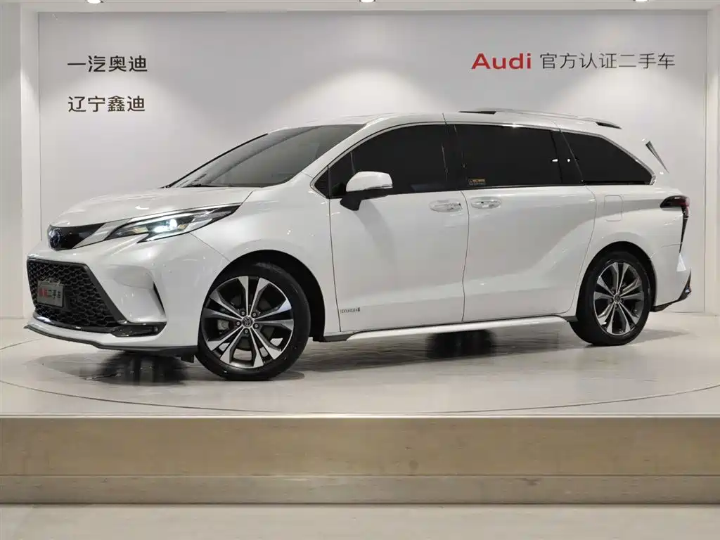 Toyota Granvia 2023