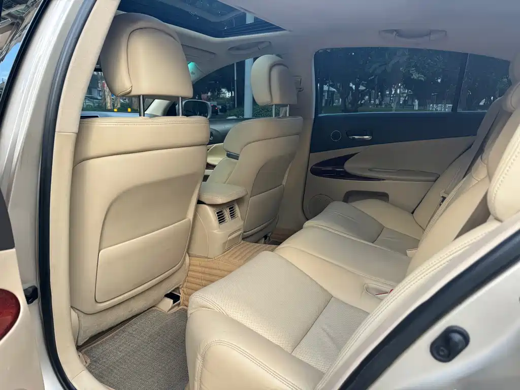 Lexus GS — миниатюра 5
