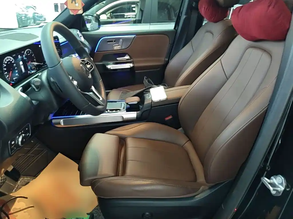Mercedes-Benz GLB — миниатюра 15