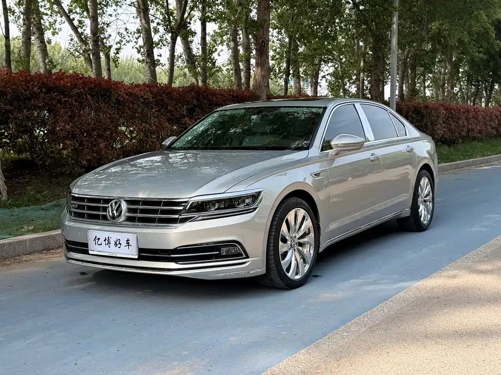 Volkswagen Phideon 2017