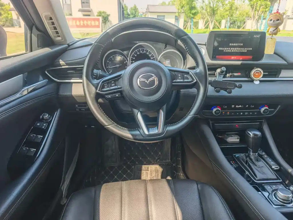 Mazda Atenza 2.0L Blue Sky Luxury Edition, фото 6
