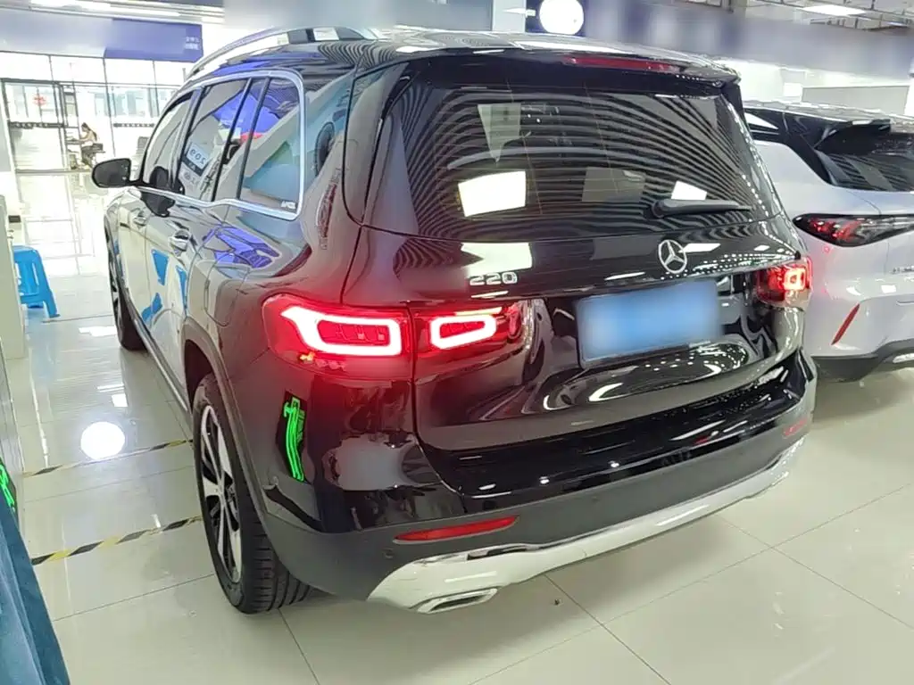 Mercedes-Benz GLB — миниатюра 5