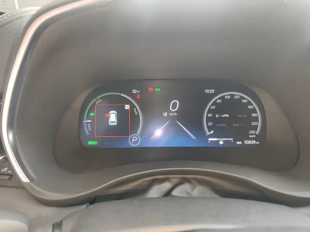 Toyota Crown Kluger — миниатюра 12