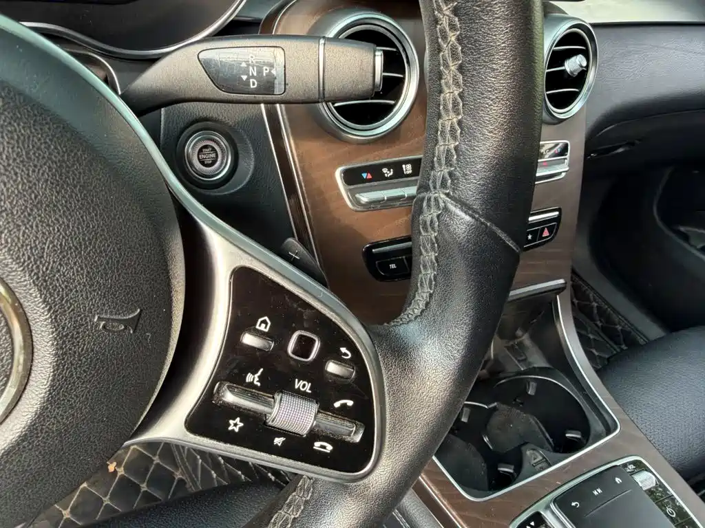 Mercedes-Benz GLC — миниатюра 10