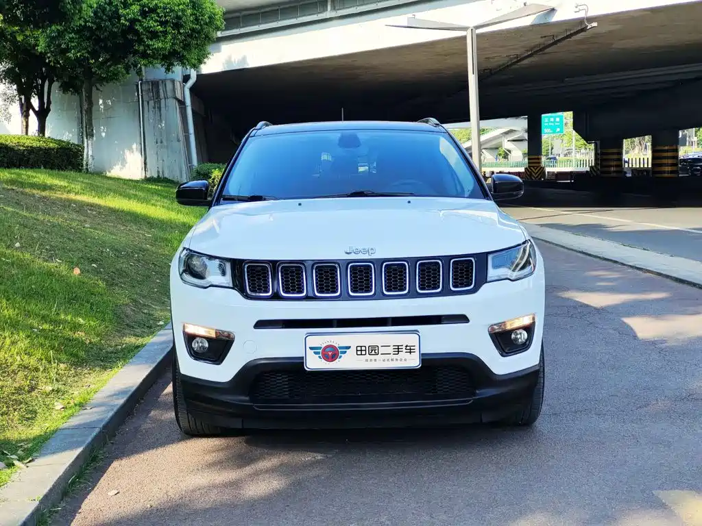 Jeep Compass — миниатюра 2