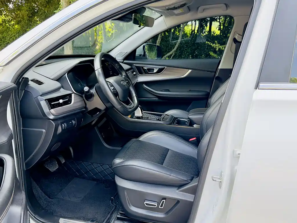 Chery Tiggo 8 — миниатюра 7