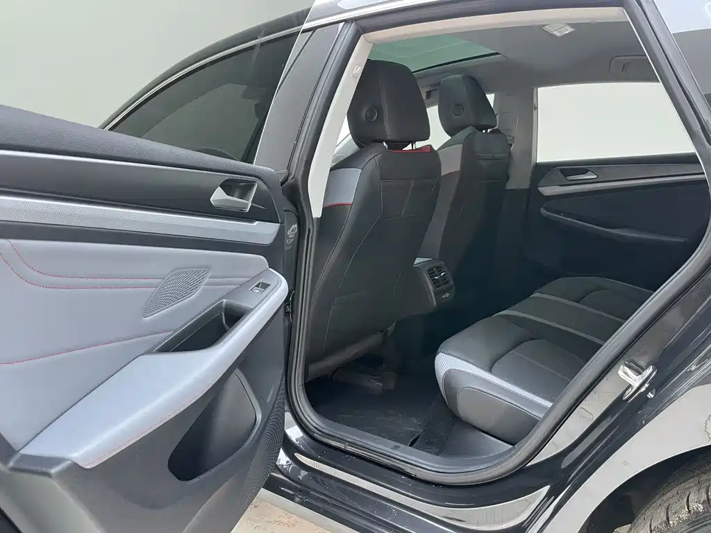 Volkswagen Lamando — миниатюра 27