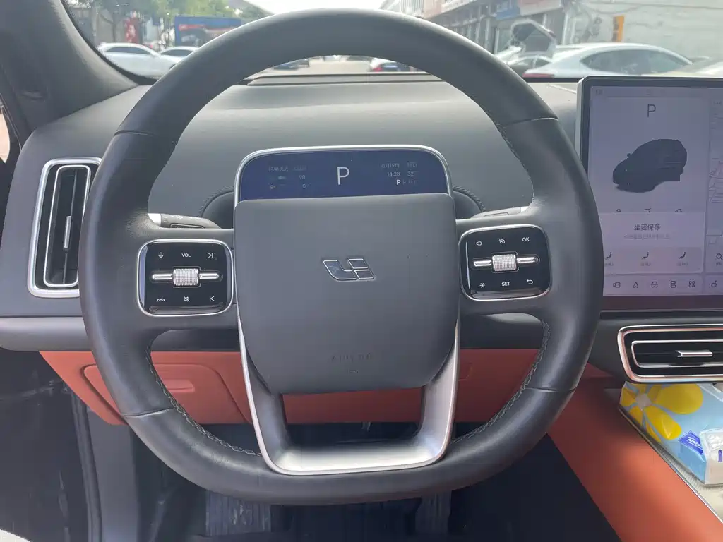 Li Auto IDEAL L7