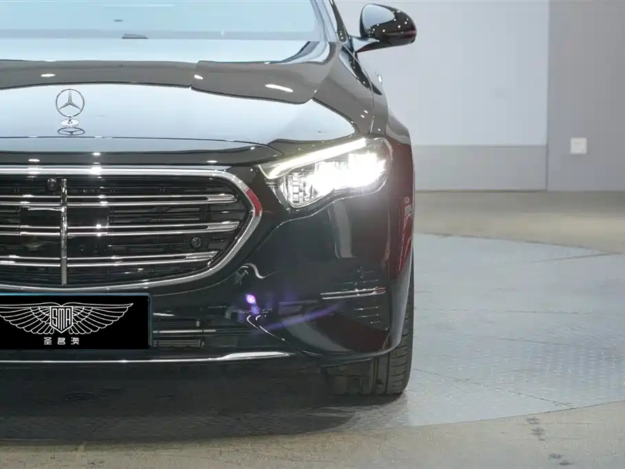 Mercedes-Benz E-Class E 2026 E 300 L Luxury