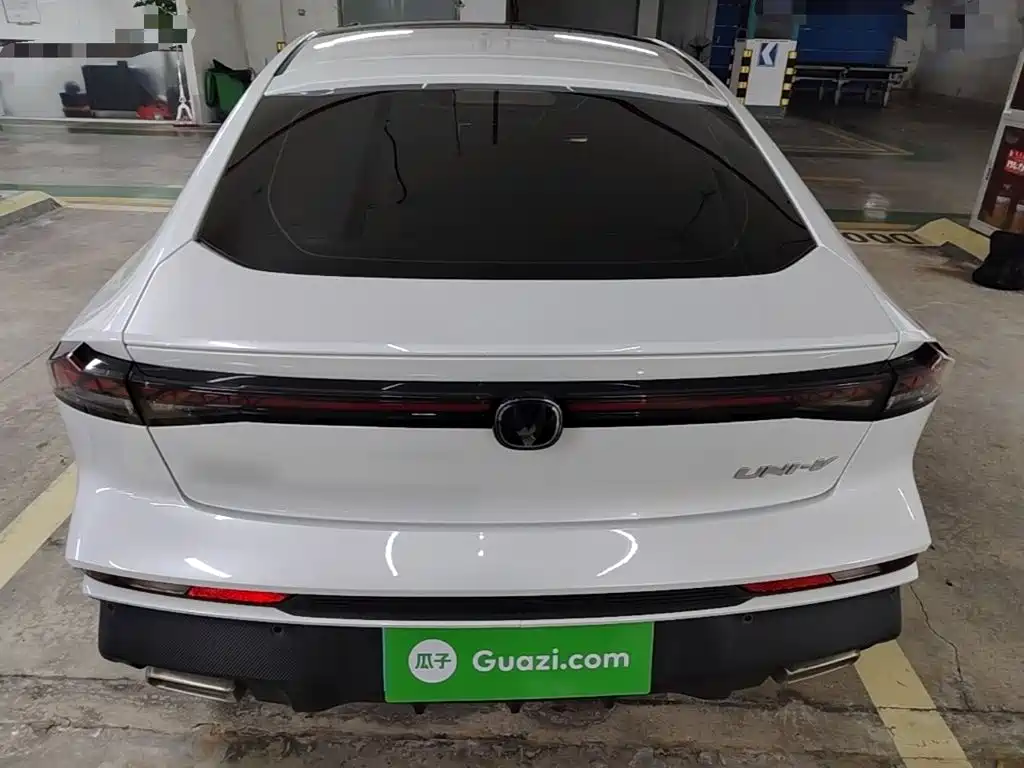 Changan UNI-V — миниатюра 6