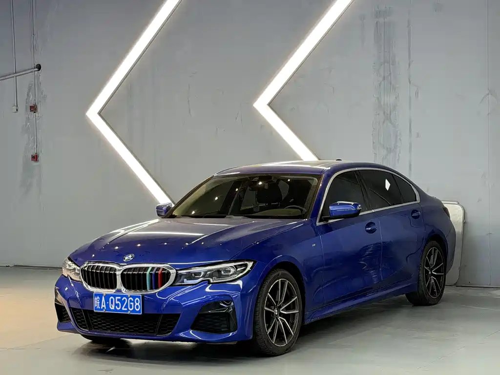 BMW 3 Series 2022