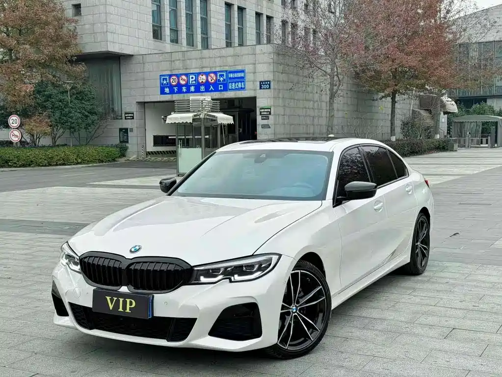 BMW 3 Series 2021