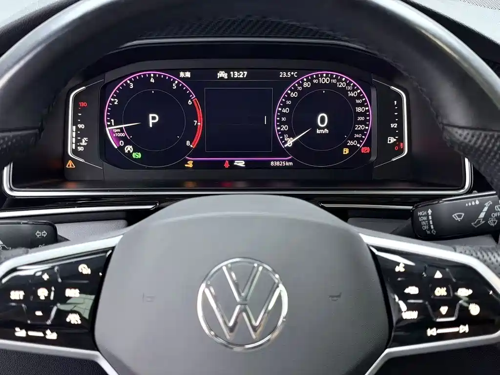 Volkswagen Tiguan L — миниатюра 6