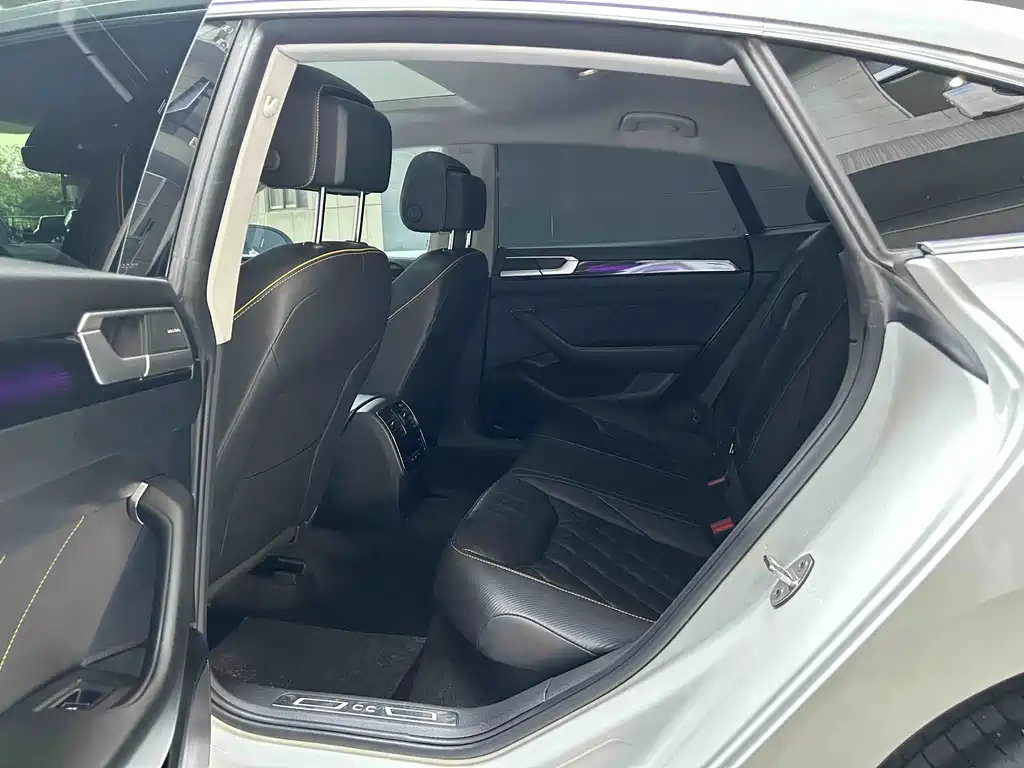 Volkswagen CC — миниатюра 5