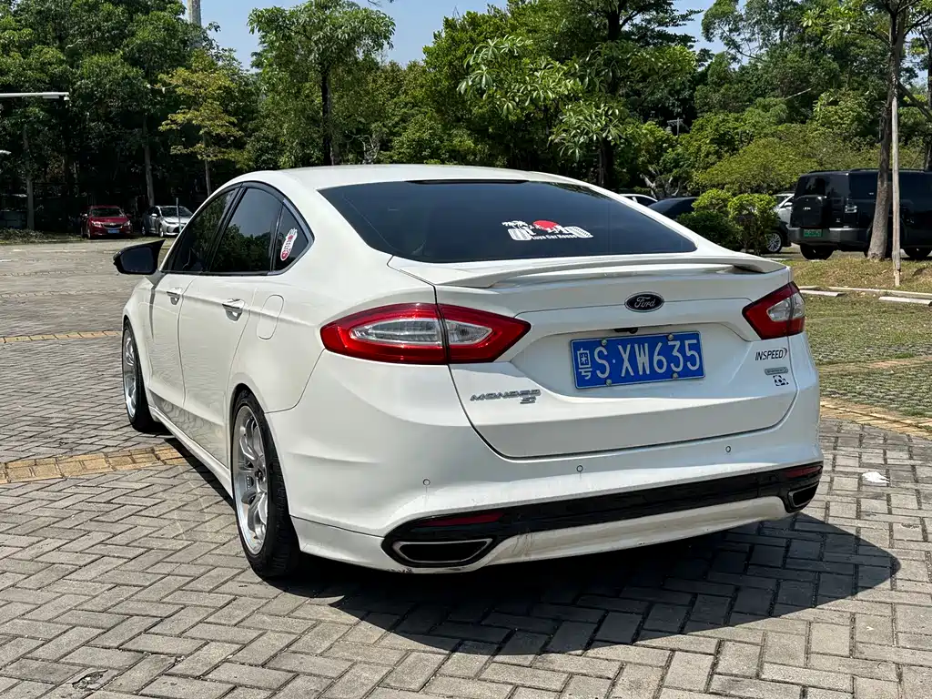 Ford Mondeo 2013 2.0L GTDi240 Luxury Sport