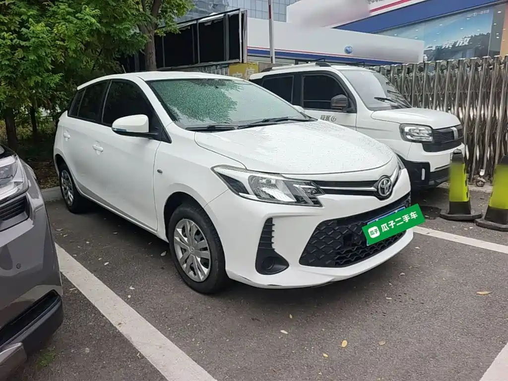 Toyota Vios FS — миниатюра 4