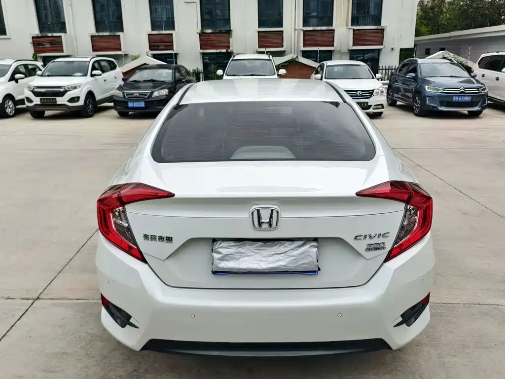 Honda Civic — миниатюра 4