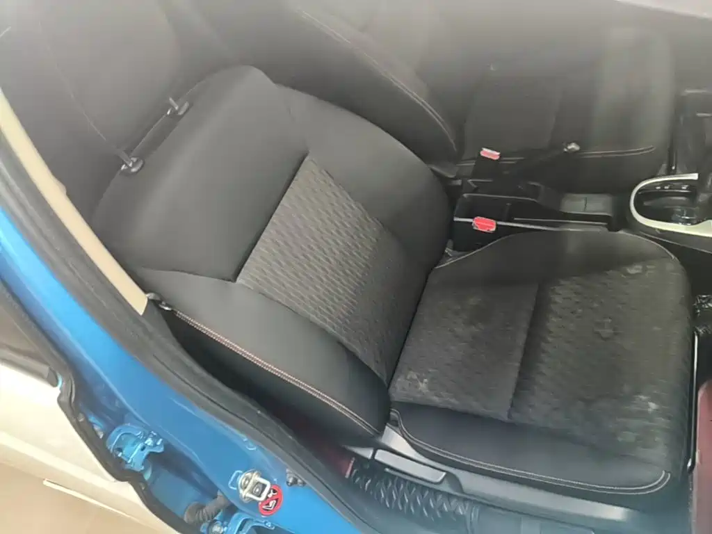 Honda Fit — миниатюра 25