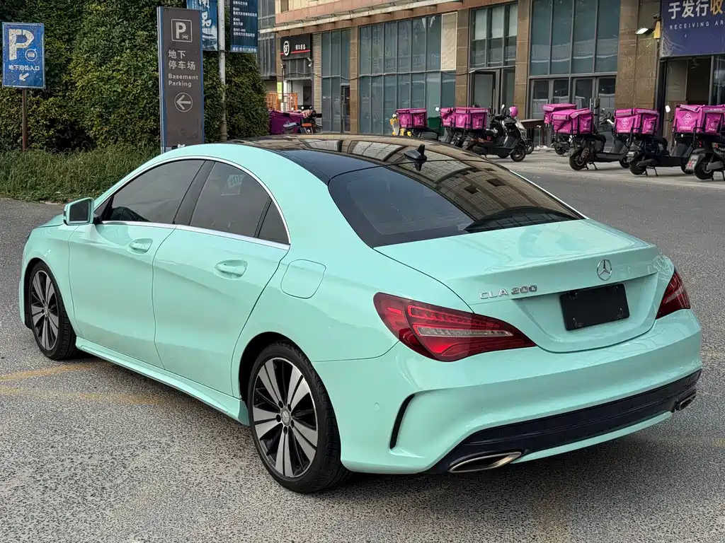 Mercedes-Benz CLA 2017 CLA 200 Fashion
